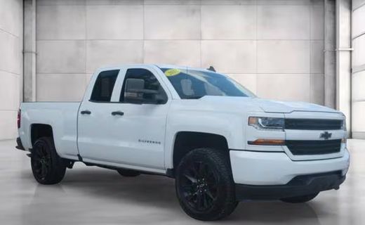 2017 Chevrolet Silverado Custom