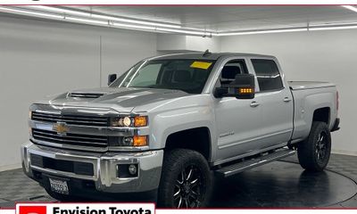 2018 Chevrolet Silverado LT