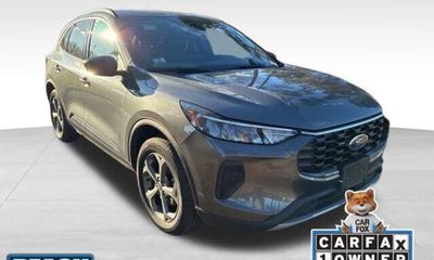 2025 Ford Escape ST Line