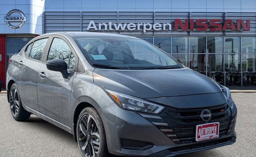 2025 Nissan Versa SR