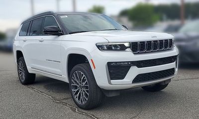 2026 Jeep Grand Cherokee L Summit