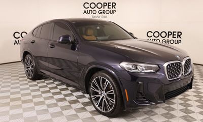 2023 BMW X4 xDrive30i