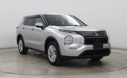 2023 Mitsubishi Outlander ES