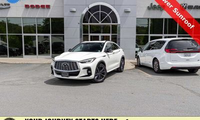 2023 Infiniti QX55 Essential