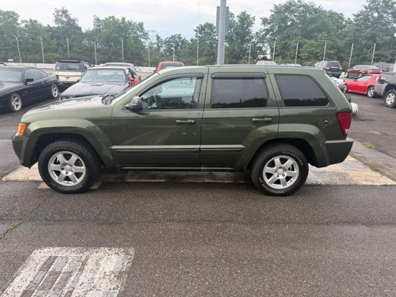 2008 Jeep Grand Cherokee — a typically priced live listing