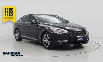 2017 Kia K900 Premium
