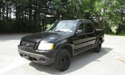 2005 Ford Explorer Sport Trac XLS