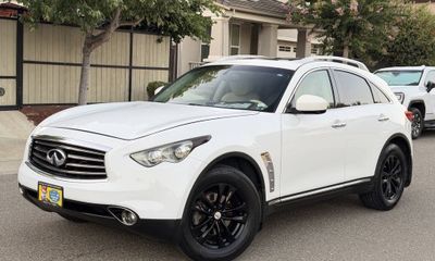 2012 Infiniti FX35