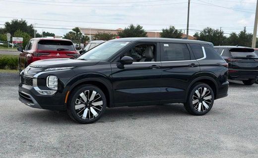 2026 Mitsubishi Outlander