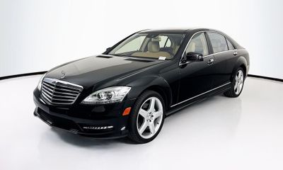 2011 Mercedes-Benz S-Class S550 4MATIC