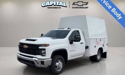 2025 Chevrolet Silverado HD Work Truck