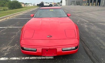 1992 Chevrolet Corvette Base
