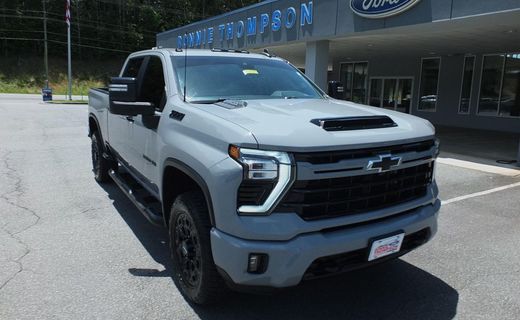 2024 Chevrolet Silverado HD LT