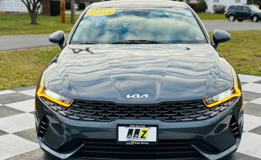 2022 Kia K5 LXS
