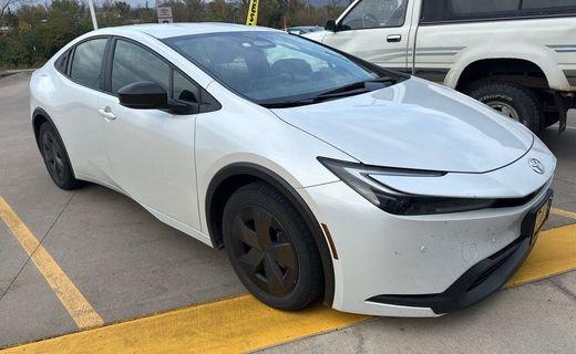 2023 Toyota Prius LE