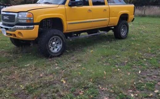 2005 GMC Sierra SLE
