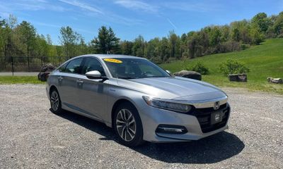 2018 Honda Accord Hybrid Touring
