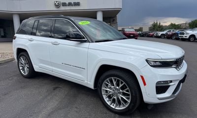 2025 Jeep Grand Cherokee Summit