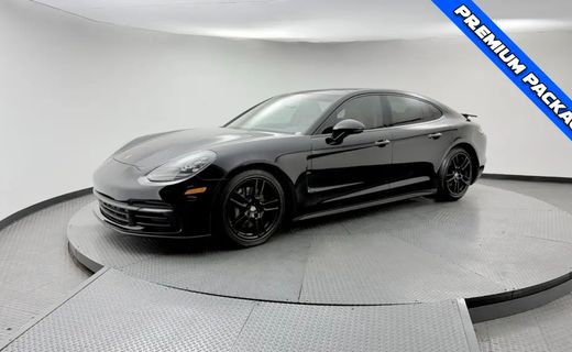 2017 Porsche Panamera