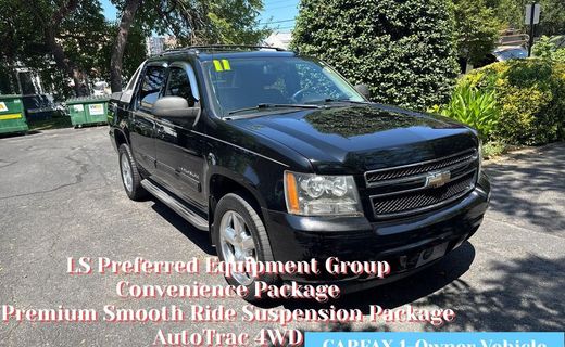 2011 Chevrolet Avalanche LS
