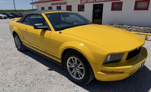 2005 Ford Mustang