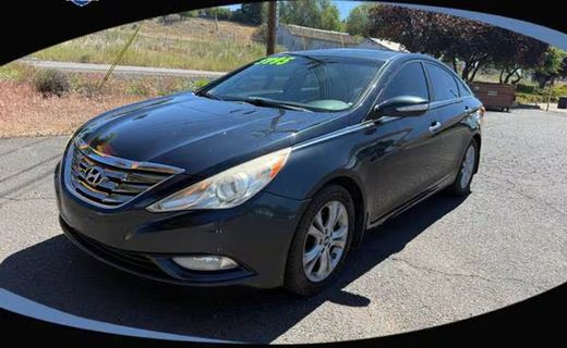 2011 Hyundai Sonata Middle Level