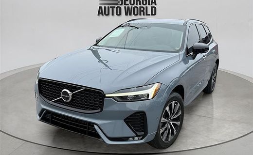 2023 Volvo XC60 Plus Dark