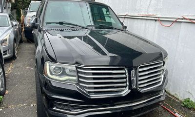 2016 Lincoln Navigator Select