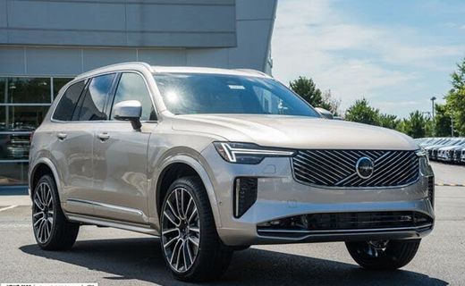 2026 Volvo XC90 Plus Bright