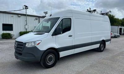 2021 Mercedes-Benz Sprinter 907 VS30