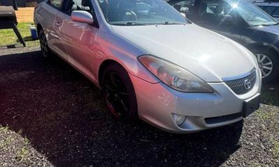 2006 Toyota Camry Solara SLE V6