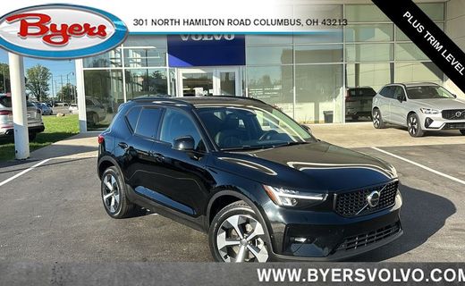 2023 Volvo XC40 Plus Dark