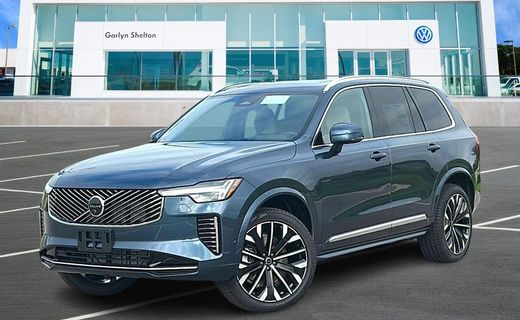 2026 Volvo XC90 Plus Bright