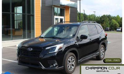 2024 Subaru Forester Premium
