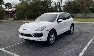 2012 Porsche Cayenne S
