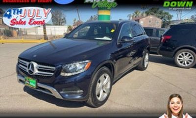 2019 Mercedes-Benz GLC-Class GLC300