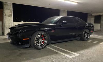 2015 Dodge Challenger SRT 392