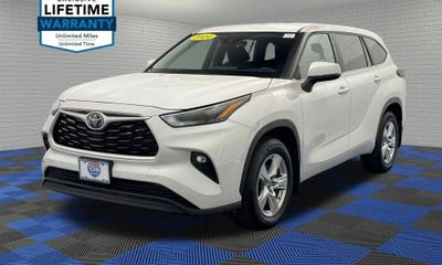 2024 Toyota Highlander XLE
