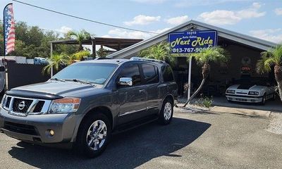2013 Nissan Armada SV