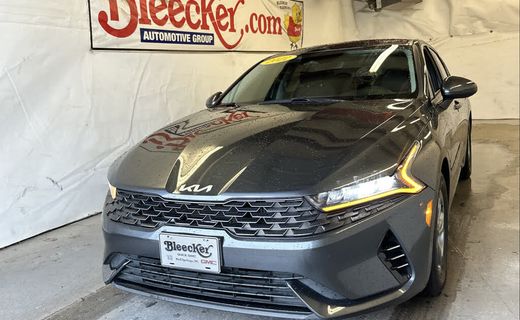 2022 Kia K5 LXS