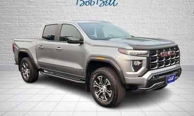 2025 GMC Canyon AT4