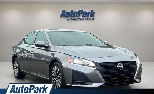 2023 Nissan Altima SV