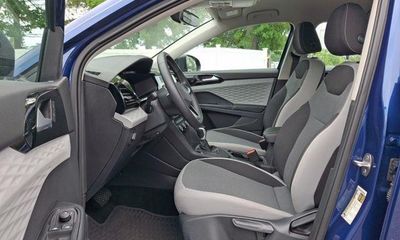 2024 Volkswagen Taos S