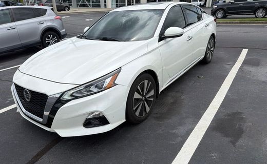 2019 Nissan Altima SV