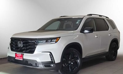 2025 Honda Pilot Black Edition