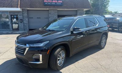 2023 Chevrolet Traverse LT
