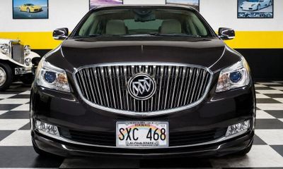 2014 Buick Lacrosse Base