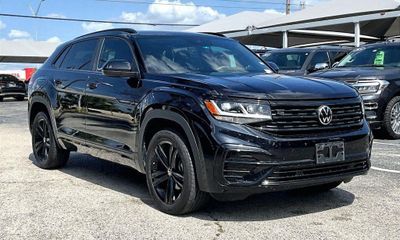2023 Volkswagen Atlas 4Motion SEL R