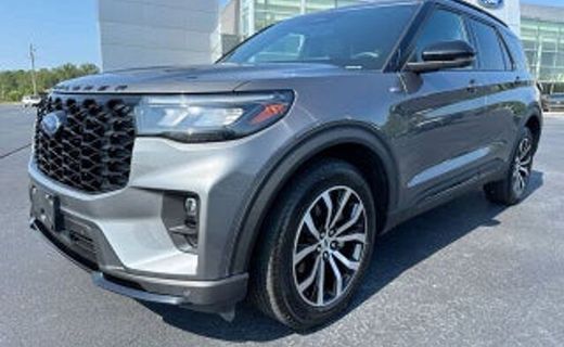 2025 Ford Explorer