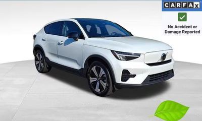 2023 Volvo C40 Core Bright Theme